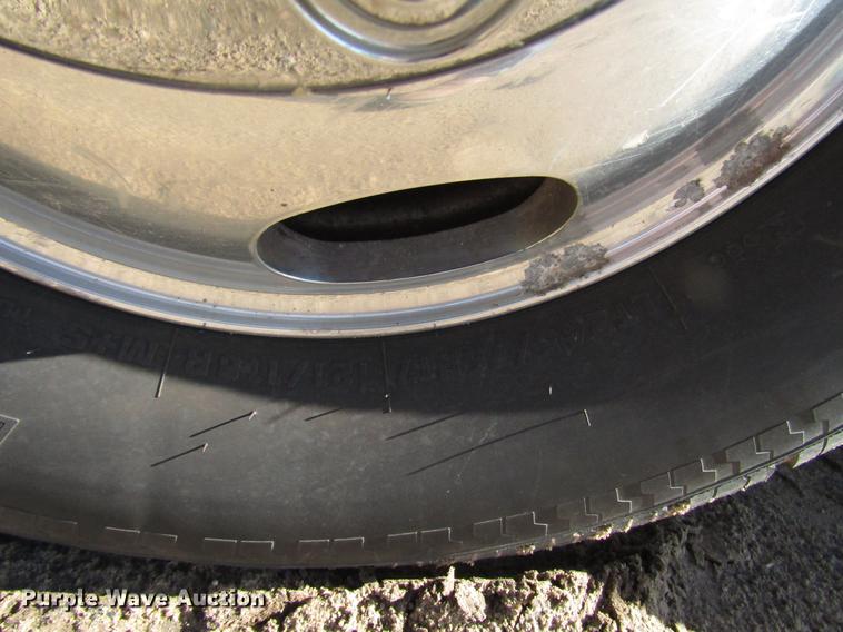 image for item DG1223 2006 Ford F350 Super Duty Crew Cab pickup truck