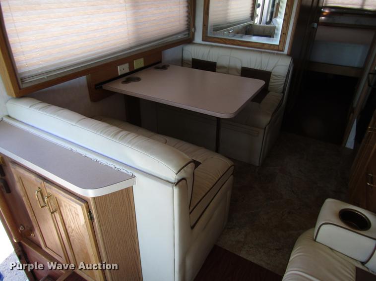 image for item DG1224 1994 Chevrolet Fleetwood P30 Pace Arrow RV