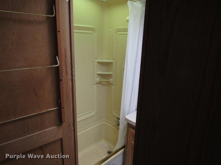 image for item DG1224 1994 Chevrolet Fleetwood P30 Pace Arrow RV