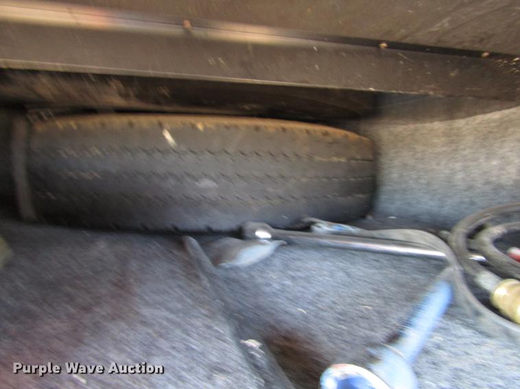 image for item DG1224 1994 Chevrolet Fleetwood P30 Pace Arrow RV