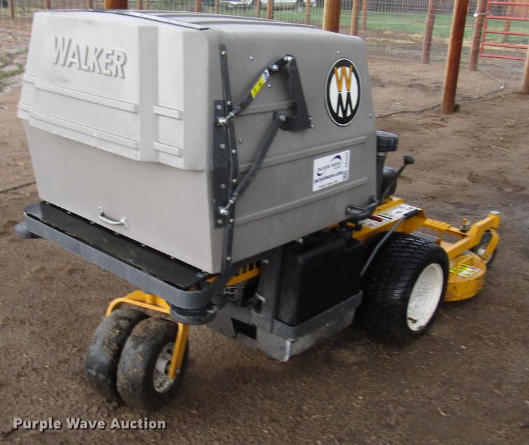 image for item DG1227 Walker MT25I lawn mower