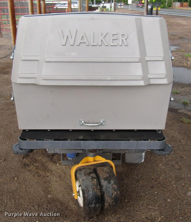image for item DG1227 Walker MT25I lawn mower
