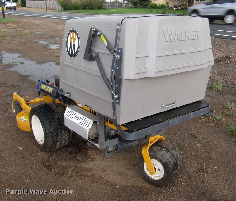 image for item DG1227 Walker MT25I lawn mower