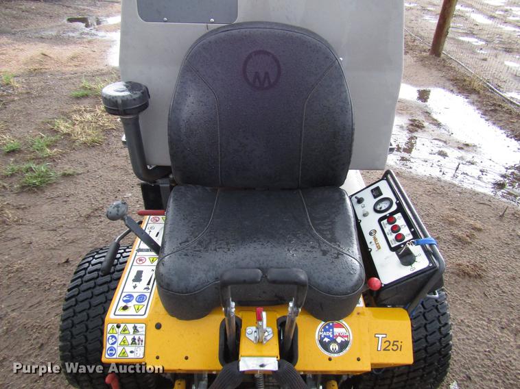 image for item DG1227 Walker MT25I lawn mower