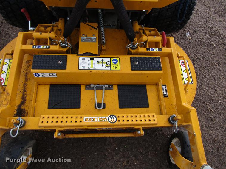 image for item DG1227 Walker MT25I lawn mower