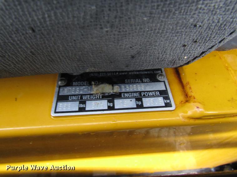 image for item DG1227 Walker MT25I lawn mower