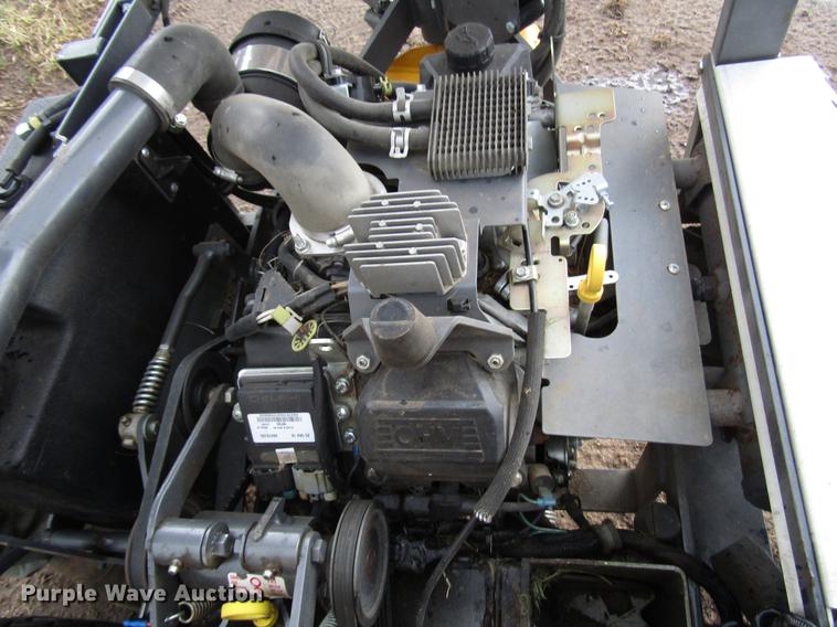 image for item DG1227 Walker MT25I lawn mower