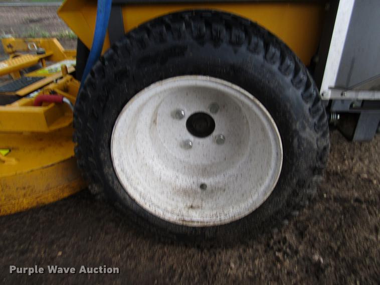 image for item DG1227 Walker MT25I lawn mower