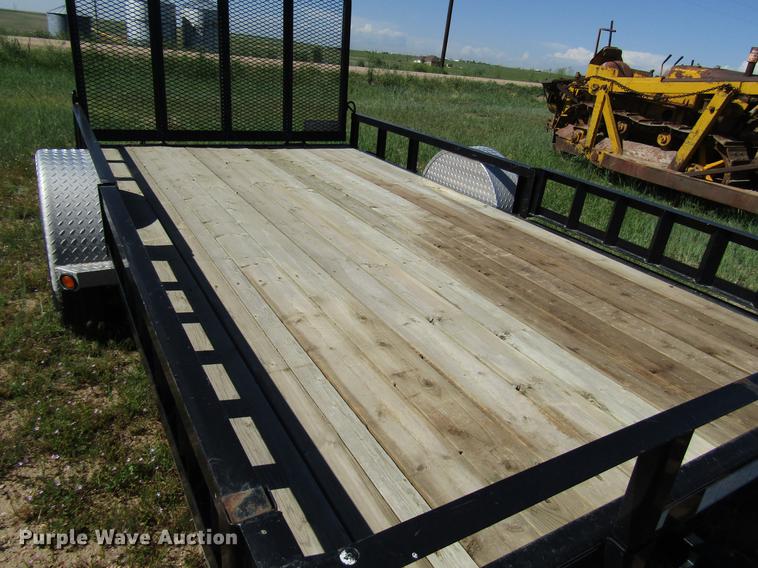 image for item DG1231 2006 PJ utility trailer