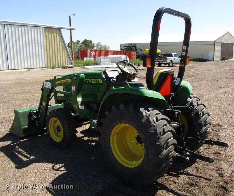image for item DG1233 John Deere 3038E MFWD tractor