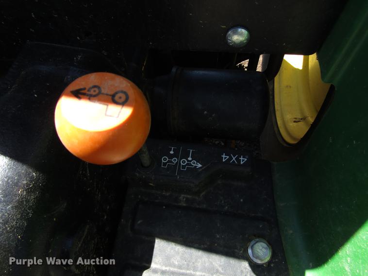 image for item DG1233 John Deere 3038E MFWD tractor