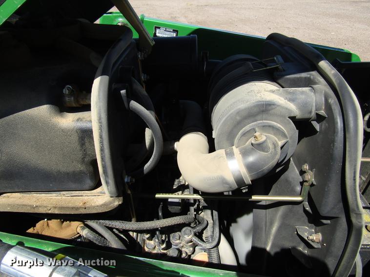 image for item DG1233 John Deere 3038E MFWD tractor