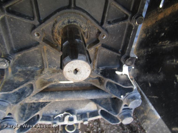 image for item DG1233 John Deere 3038E MFWD tractor