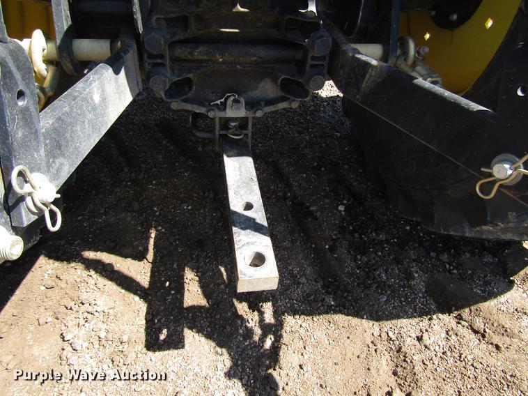 image for item DG1233 John Deere 3038E MFWD tractor