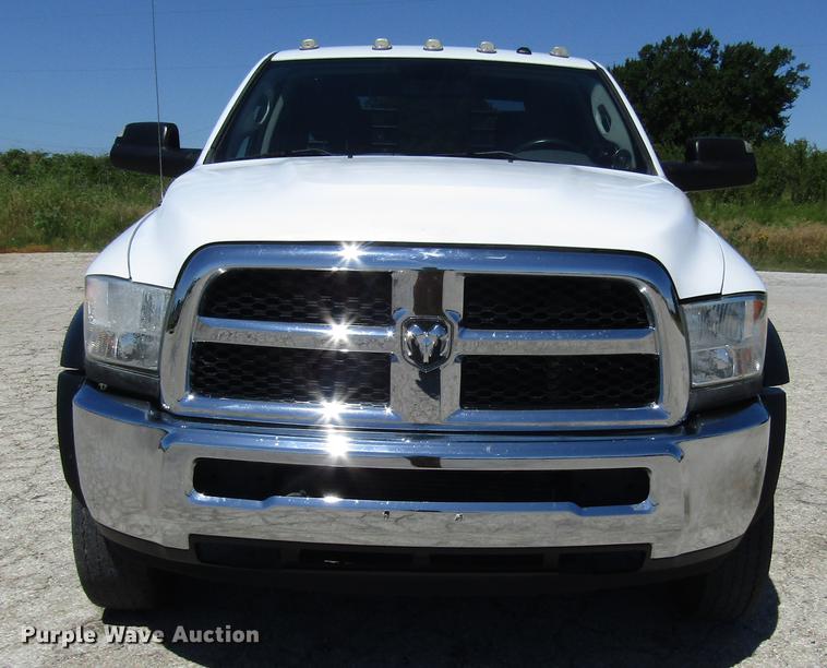 image for item DG1236 2014 Dodge Ram 5500 Crew Cab flatbed truck