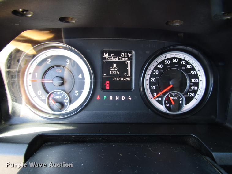 image for item DG1236 2014 Dodge Ram 5500 Crew Cab flatbed truck