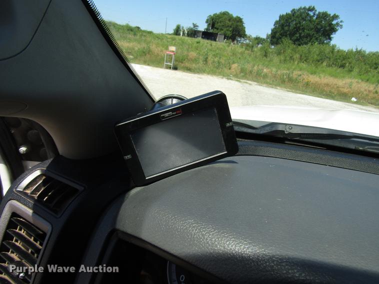 image for item DG1236 2014 Dodge Ram 5500 Crew Cab flatbed truck