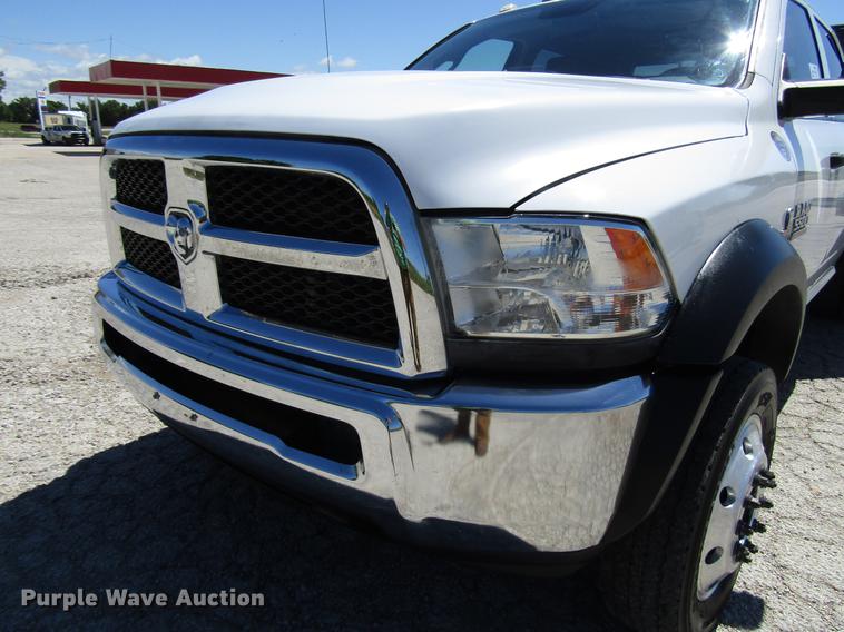 image for item DG1236 2014 Dodge Ram 5500 Crew Cab flatbed truck