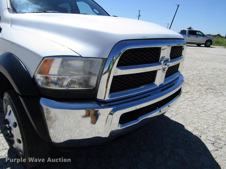 image for item DG1236 2014 Dodge Ram 5500 Crew Cab flatbed truck
