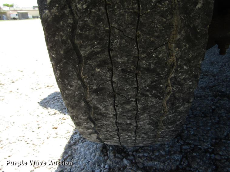 image for item DG1236 2014 Dodge Ram 5500 Crew Cab flatbed truck