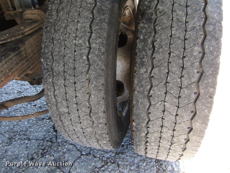 image for item DG1236 2014 Dodge Ram 5500 Crew Cab flatbed truck