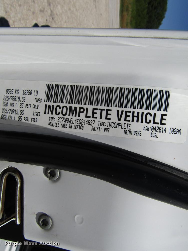 image for item DG1236 2014 Dodge Ram 5500 Crew Cab flatbed truck