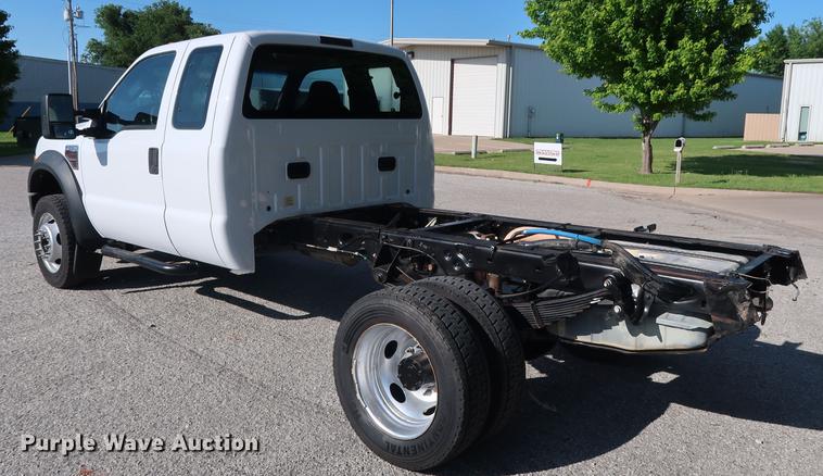image for item DG3499 2008 Ford F550 SuperCab truck cab and chassis