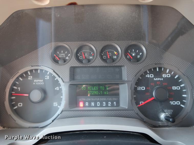 image for item DG3499 2008 Ford F550 SuperCab truck cab and chassis