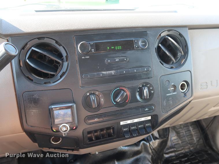 image for item DG3499 2008 Ford F550 SuperCab truck cab and chassis