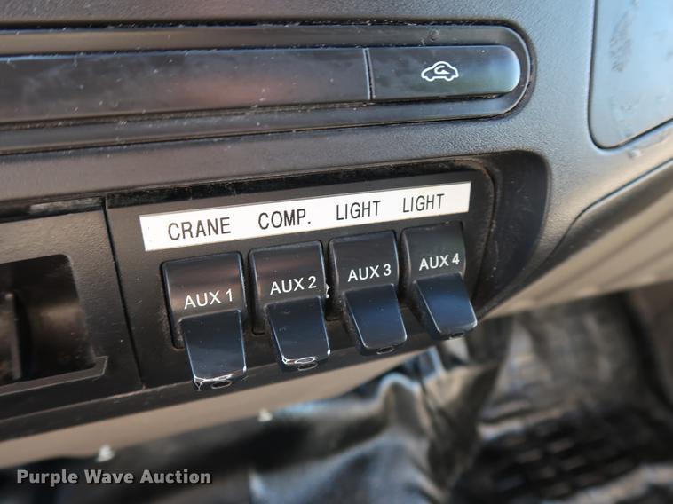 image for item DG3499 2008 Ford F550 SuperCab truck cab and chassis