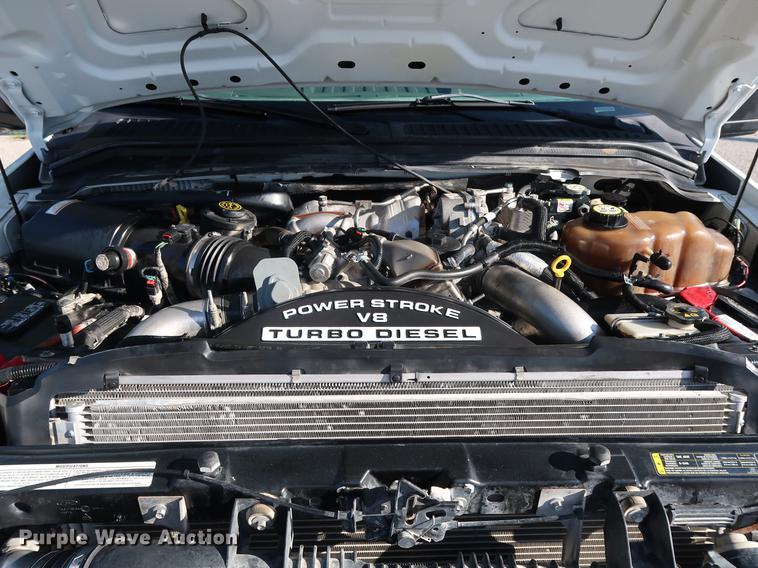 image for item DG3499 2008 Ford F550 SuperCab truck cab and chassis