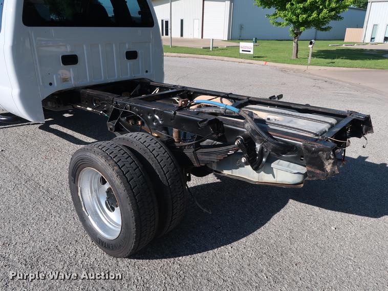 image for item DG3499 2008 Ford F550 SuperCab truck cab and chassis