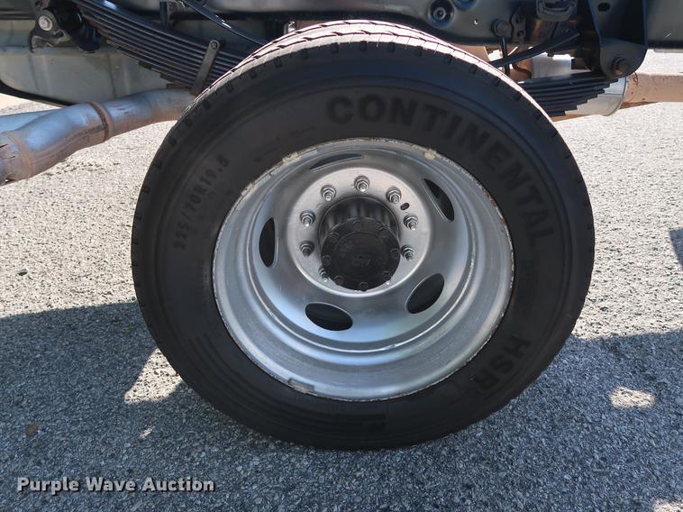 image for item DG3499 2008 Ford F550 SuperCab truck cab and chassis