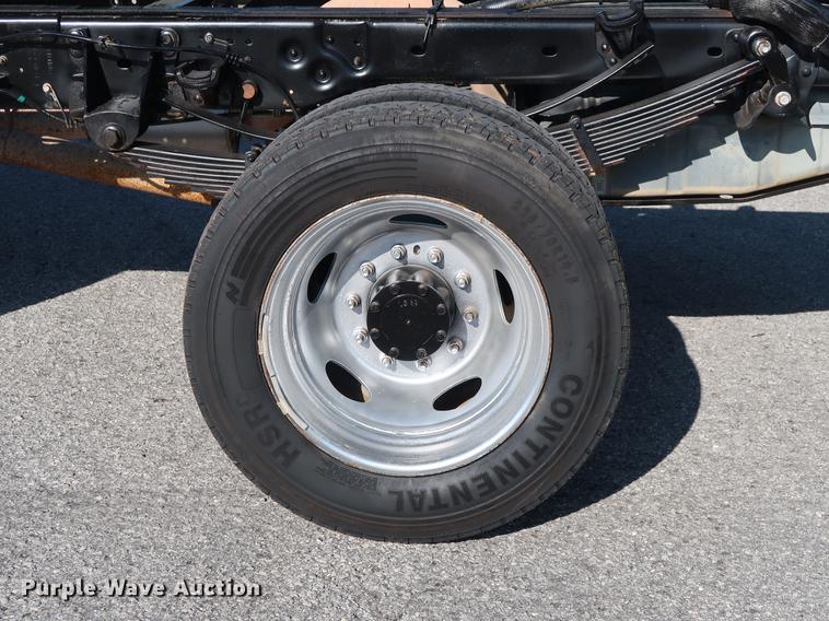 image for item DG3499 2008 Ford F550 SuperCab truck cab and chassis