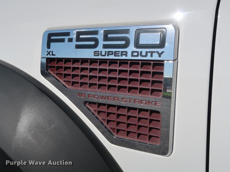 image for item DG3499 2008 Ford F550 SuperCab truck cab and chassis