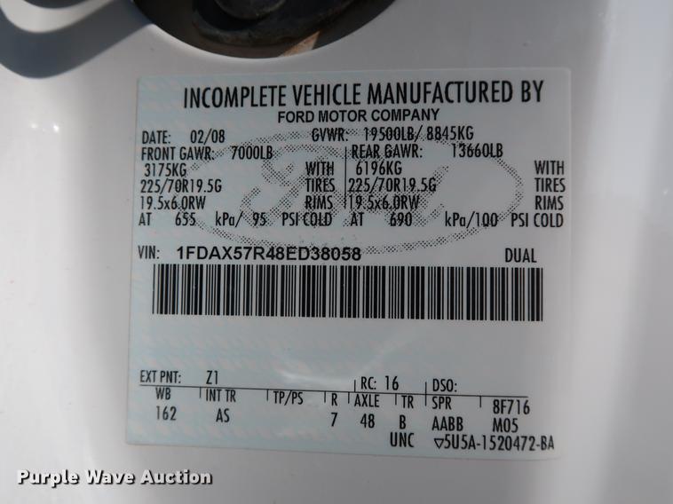 image for item DG3499 2008 Ford F550 SuperCab truck cab and chassis