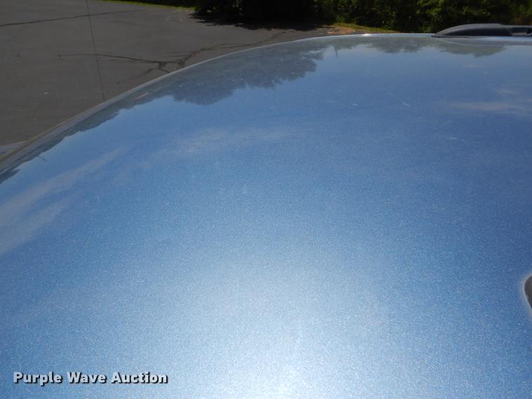 image for item DG4764 2012 Chrysler Town & Country van