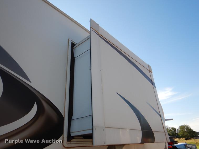 image for item DG4765 2012 Keystone Cougar 26S camper