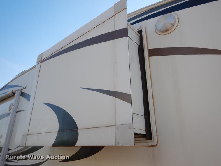 image for item DG4765 2012 Keystone Cougar 26S camper