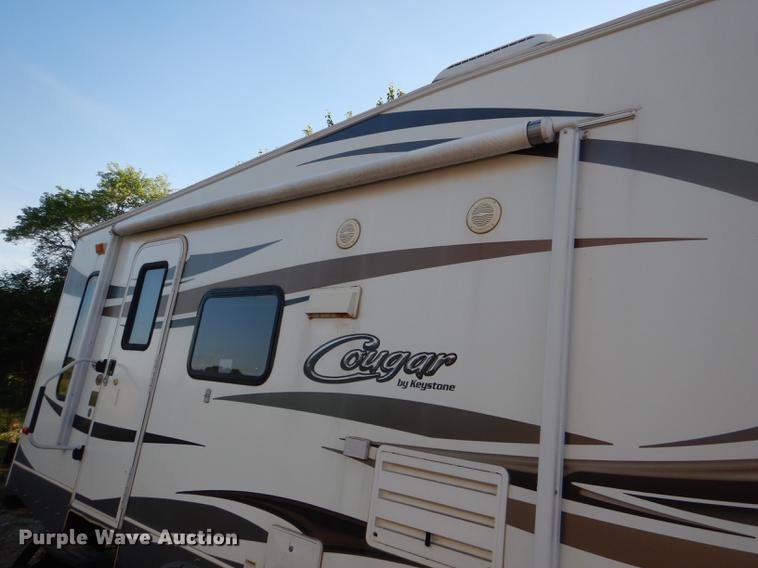 image for item DG4765 2012 Keystone Cougar 26S camper
