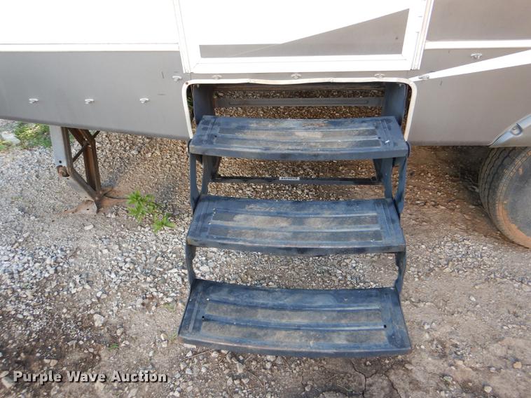 image for item DG4765 2012 Keystone Cougar 26S camper