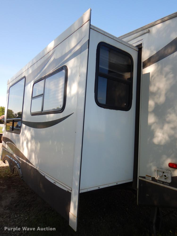 image for item DG4765 2012 Keystone Cougar 26S camper