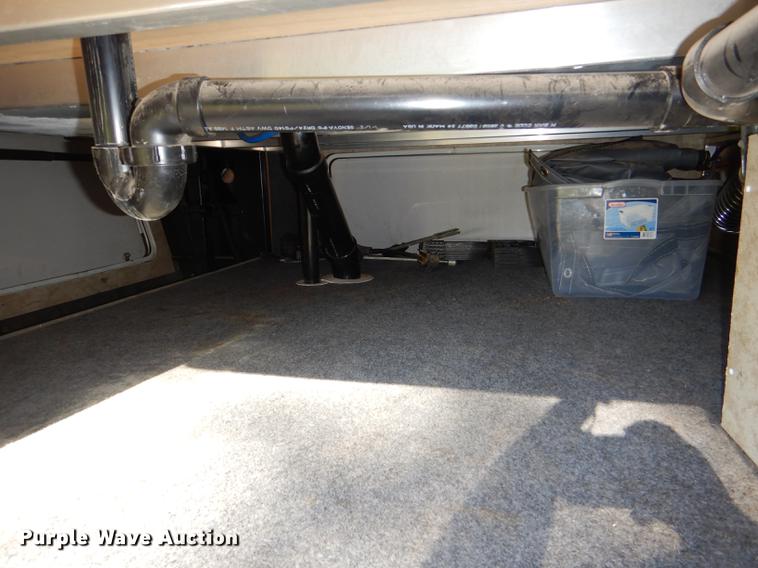 image for item DG4765 2012 Keystone Cougar 26S camper