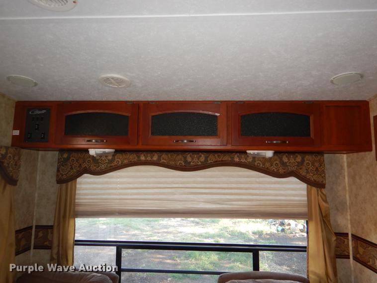 image for item DG4765 2012 Keystone Cougar 26S camper