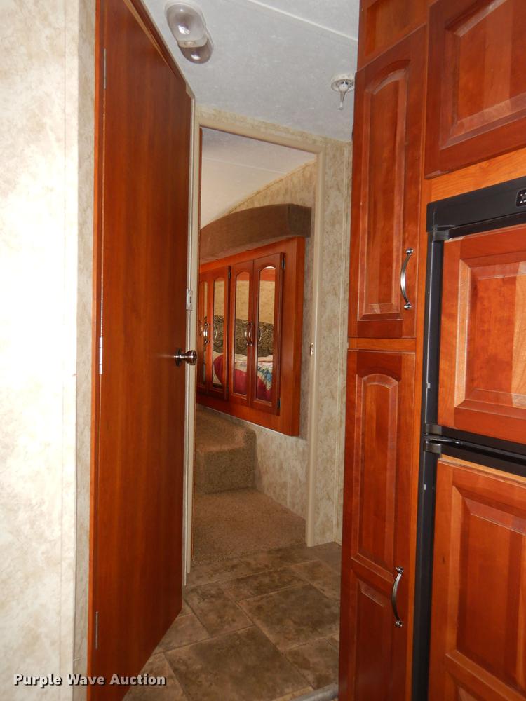 image for item DG4765 2012 Keystone Cougar 26S camper