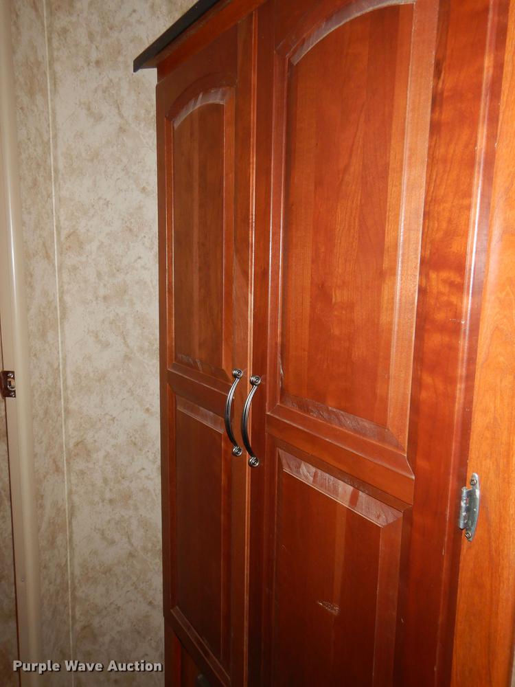 image for item DG4765 2012 Keystone Cougar 26S camper