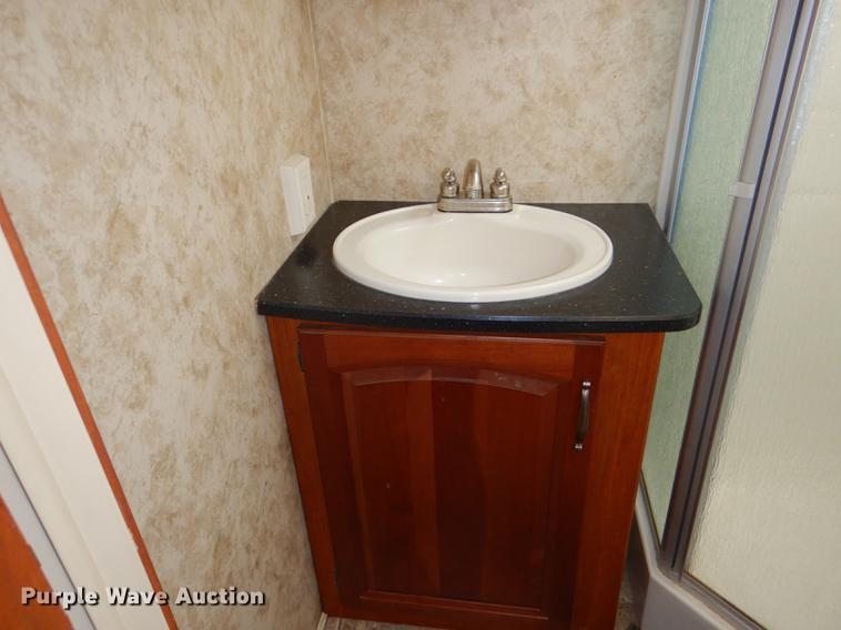 image for item DG4765 2012 Keystone Cougar 26S camper