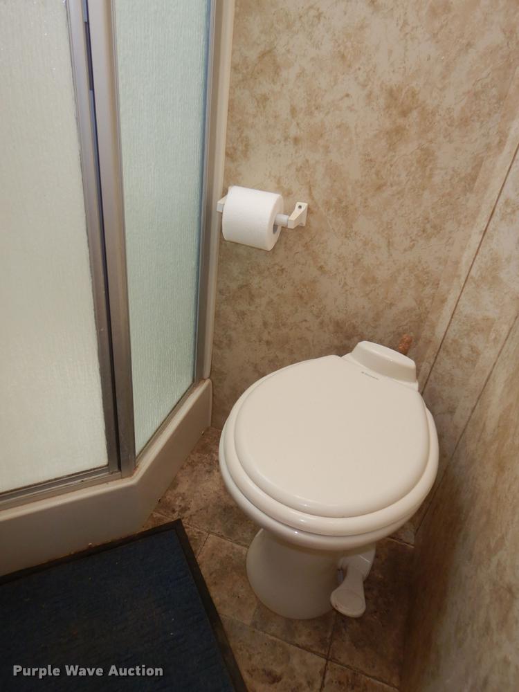 image for item DG4765 2012 Keystone Cougar 26S camper