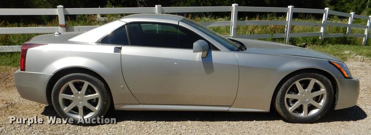 image for item DG4766 2005 Cadillac XLR convertible