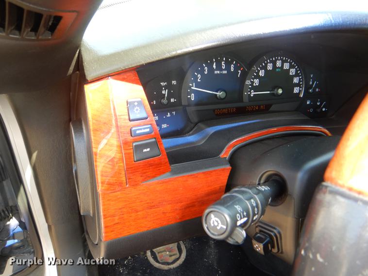 image for item DG4766 2005 Cadillac XLR convertible